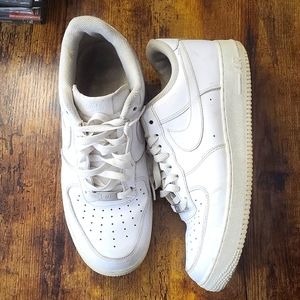 Nike Air Force 1 '07 (triple white)